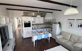 La Casita De Yolanda