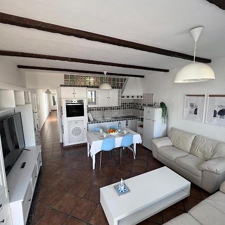 Apartamento La Casita De Yolanda Caleta de Sebo Exterior foto